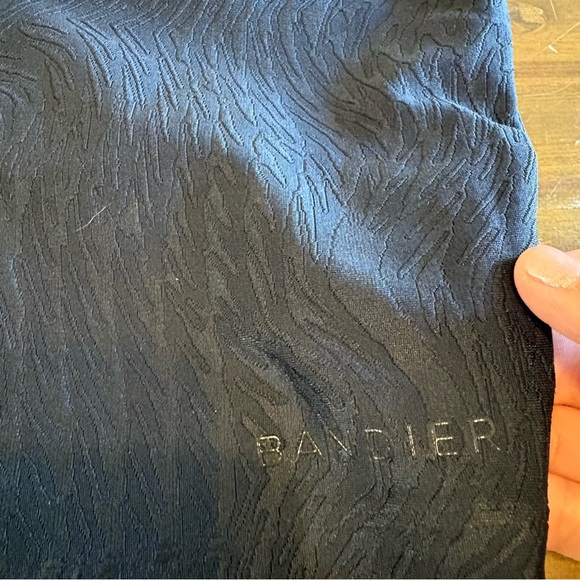 Bandier Black Jacquard Tempo Crop Bra S Slick Edgy Gym Yoga Sports Bra Lined - Picture 4 of 8